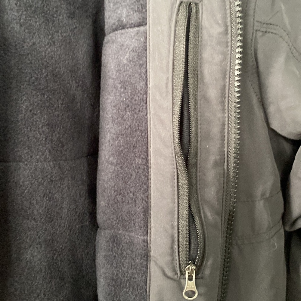 Columbia Winter Jacket - Picture 6 of 9